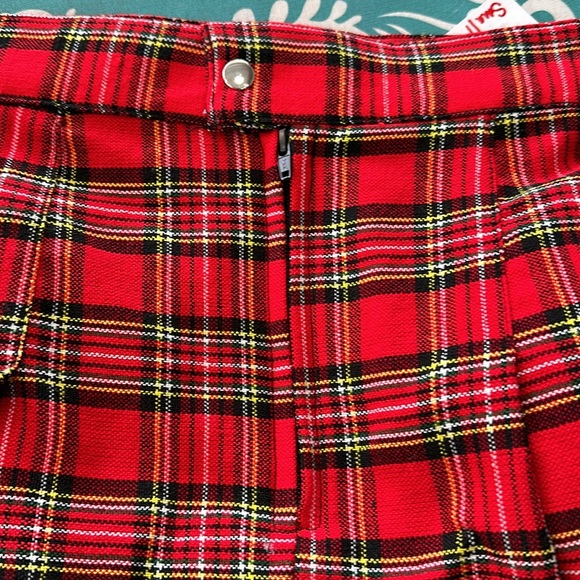 Red Plaid Skirt High Waist-Multiple Sizes - Picture 4 of 4